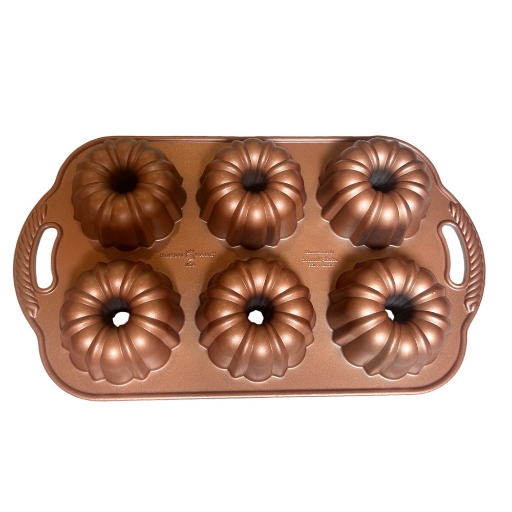 Nordic Ware Anniversary Bundt-Lette Pan 6 Cup Cast Aluminum Copper Bakeware USA
